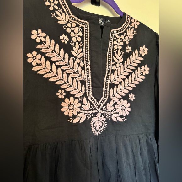 green emerald velvet dress Row Midi Dress – ABODE HOME